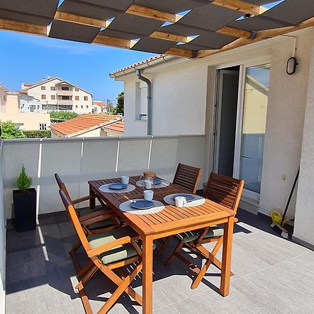 Modern Apartment Vitrenjak Zára Kültér fotó