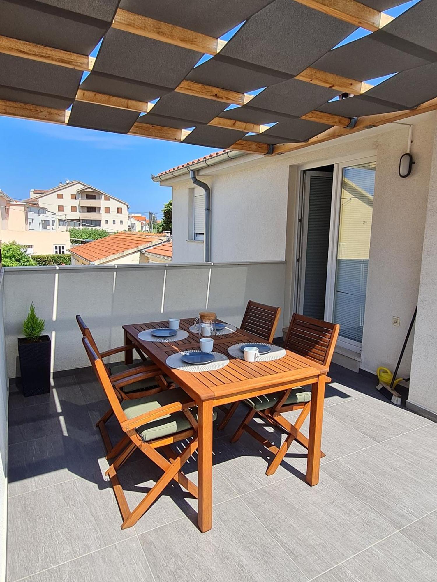Modern Apartment Vitrenjak Zára Kültér fotó