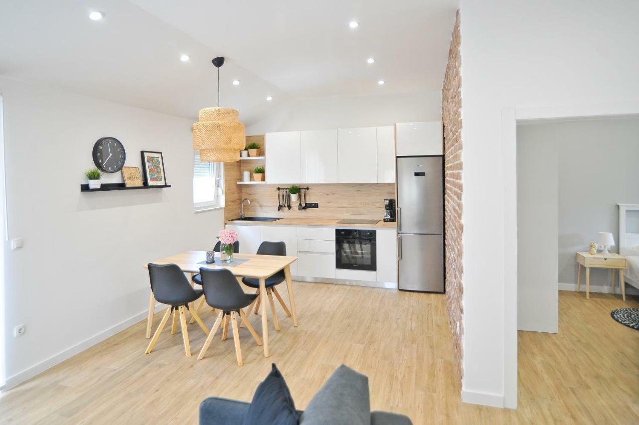 Modern Apartment Vitrenjak Zára Kültér fotó