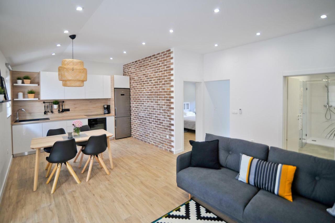 Modern Apartment Vitrenjak Zára Kültér fotó