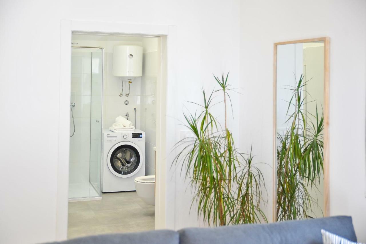 Modern Apartment Vitrenjak Zára Kültér fotó